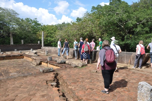 Sri Lanka, Mihintale, Giribanda Cetiya