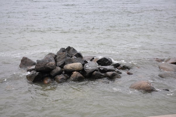 Schweden, Gotland, Visby mit Kathedrale und Stadtmauer