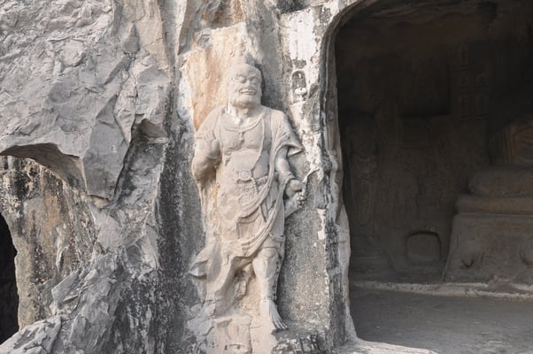 China, Longmen Grotten am Yi Fluss