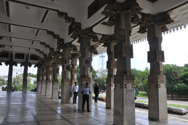 Sri Lanka, Colombo Stadtrundfahrt, Buddha Tempel, Halle der Unabhängigkeit