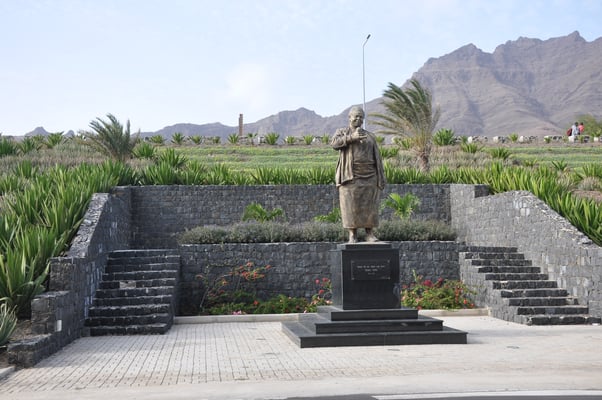 Kap Verden, Insel Sao Vicente, Denkmal von Cesária Évora