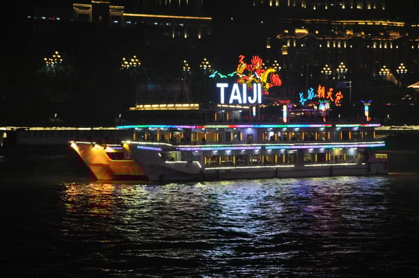 China, Chongqing, Beginn der Yangtze Kreuzfahrt