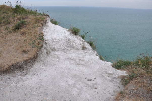 England, Auf dem Weg nach Irland: Station am Kreide Felsen von Dover