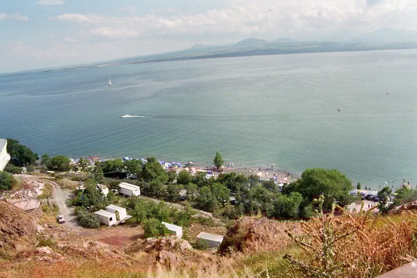 Sevansee mit Jungfrau Marienkirche