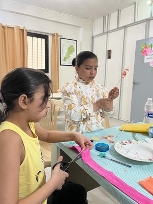 Activité de création de montages floraux