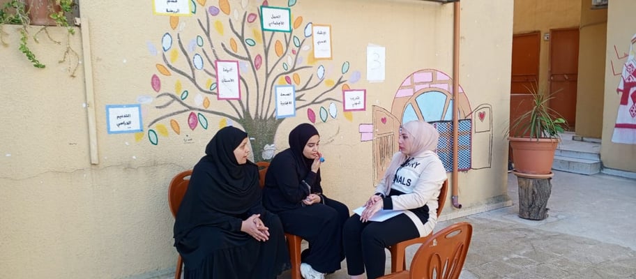 Réunion pour la sensibilisation et la promotion de l'engagement parental dans les activités du centre de Beddawi