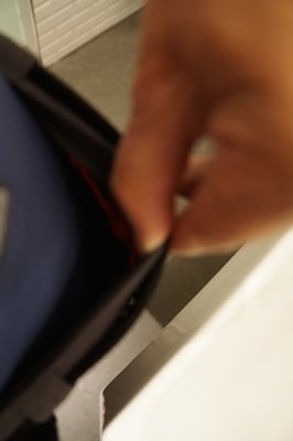 Obwohl ich kräftig esse und gesüssten türkischen Café trinke, werden meine Hosen immer weiter - die  Wampe weniger - ob ich mich auflöse...??