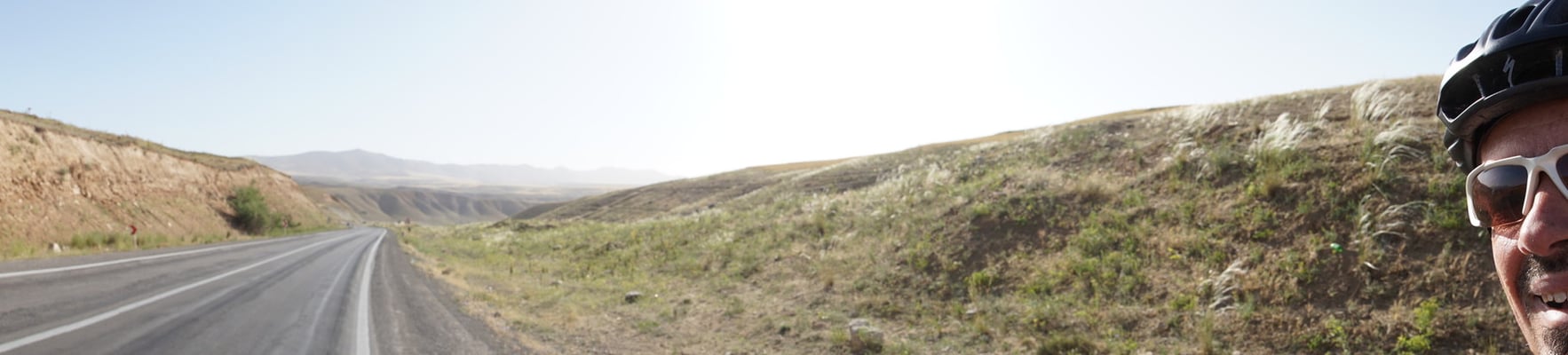 Endlose Weiten auf dem Weg nach Bajgiran...