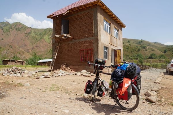 Laden auf der Pamirstrecke - ...