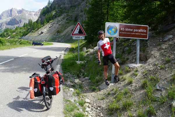 Im  Aufstieg zum Lauterat/Galibier überquere ich den 45 Breitengrad und bin somit zwischen Äquator und Nordpol...