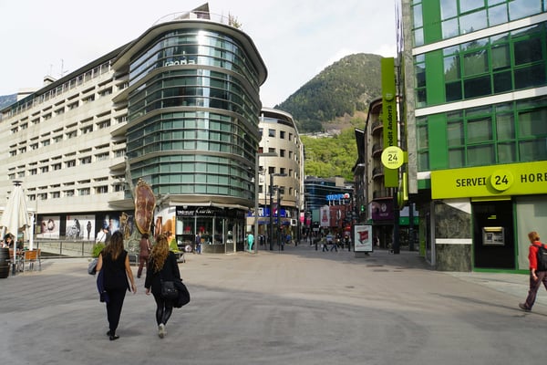 Einkaufsmeile in Andorra...