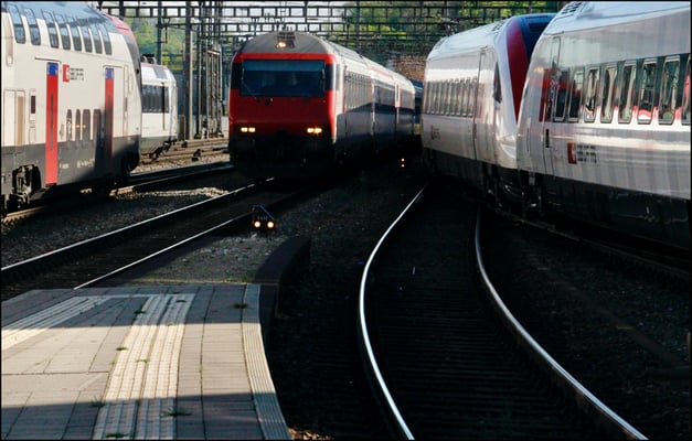 "4 Züge" Margrit Christen