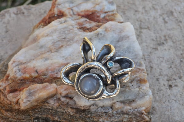 Pièce No B2012-112, argent 925 avec pierre de lune et diamant bleu de 2mm