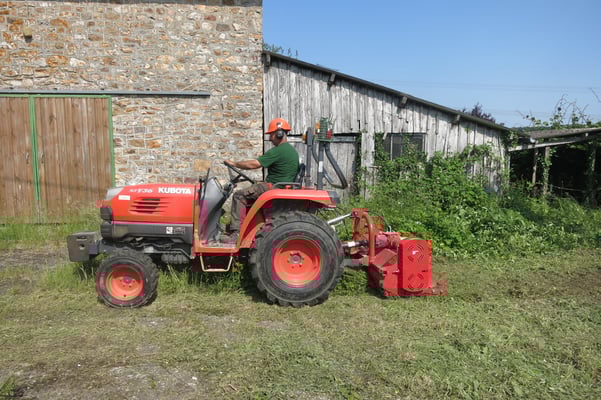 taille 35140 saint aubin du cormier