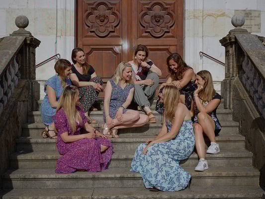 EVJF team de la future mariée dans la vielle ville d'Annecy 