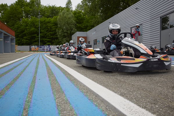 photographie de reportage événementiel corporate séminaire d'entreprise loisir karting