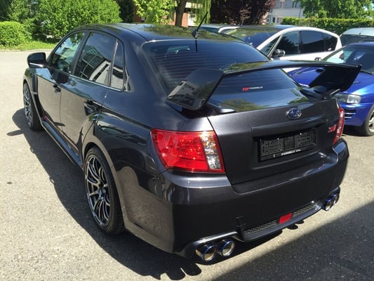 Advan Felgen und Invidia Auspuffanlage! 