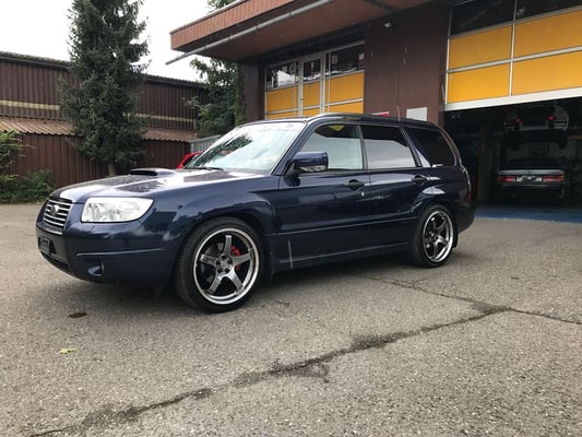 TIP-Tuning Forester Turbo mit D2 Gewindefahrwerk und Advan Racing GT Felgen!😉