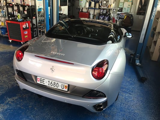 Ferrari California Bereitstellung zur Auslieferung