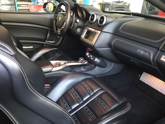 Ferrari California Bereitstellung zur Auslieferung