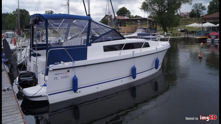 Nexus 870 Revo Cabrio Bimini