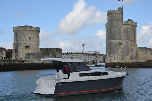 Nexus 870 Revo Hard Top La Rochelle