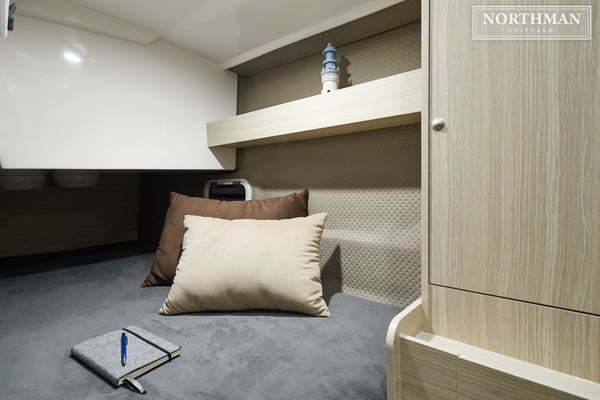 Nexus 870 Revo Intérieur Couchette arrière