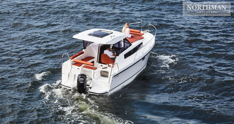 Nexus 870 Revo Hard Top Hors Bord