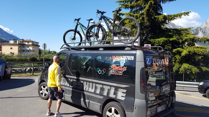 Bikeshuttel hoch zum Monte Tremalzo