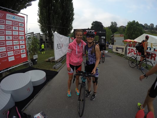 Treffen mit ASICS FrontRunner Kollegin Sarah (Duathletin) kurz vor dem Start