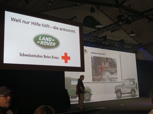 Es wurde ein Defender verlost bzw. gespendet..