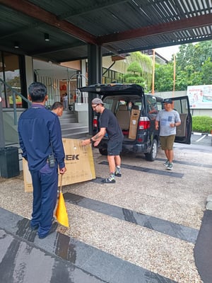 Ankunft in Bali und erstmal das Gepäck für den Storage abgeben