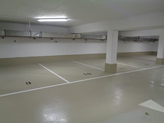 Kunstoff Beschichtungen in Tiefgaragen