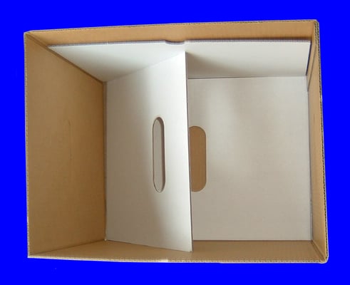 図のように中で左右を開いて