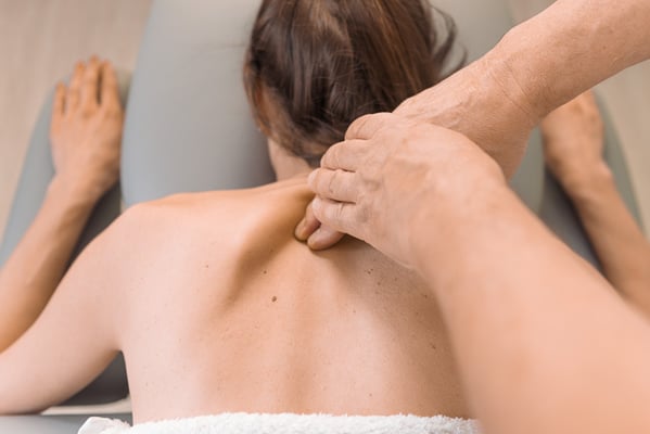 Triggerpunktbehandlung PhysioPlus GmbH Widnau Heerbrugg St. Margrethen Diepoldsau Rheintal Triggerpunkte 