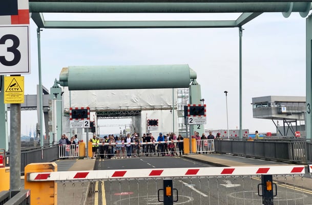 Sieht ja aus wie beim Massenstart am Volkslauf!