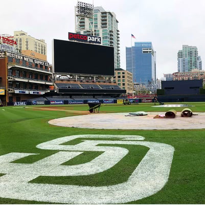 Im Stadion waren wir schon oft, aber hinter die Kulissen blicken konnten wir noch nie!