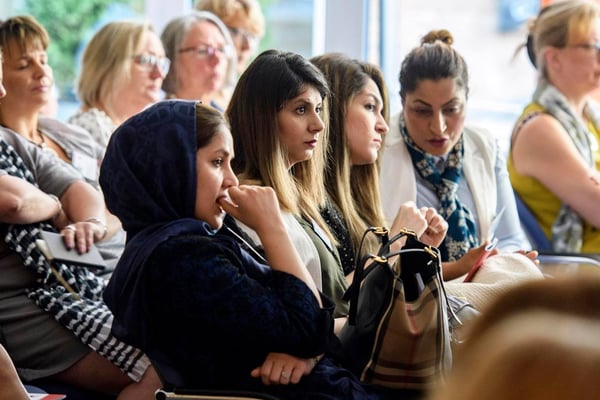 #lüneburg #frauenmachenwirtschaft #rotersalon