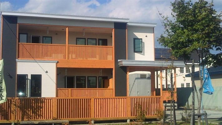 からまつ無垢材