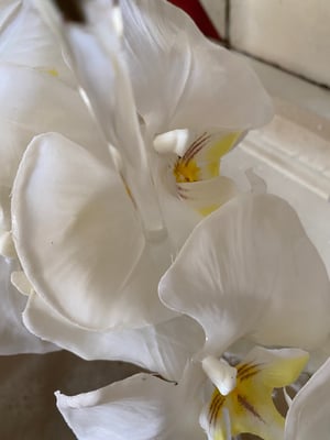 Entretien des fleurs artificielles