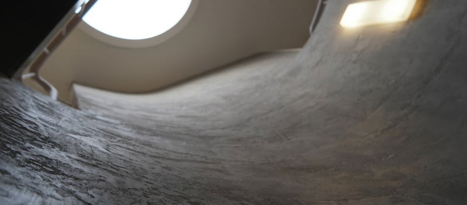 perspektive grauer kalk