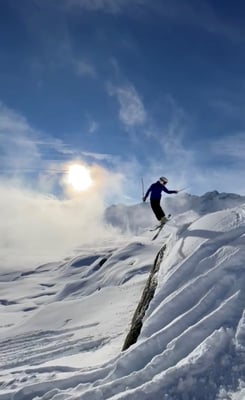 Wenn die Sonne blendet, einfach umdrehen - so macht es Sebastian