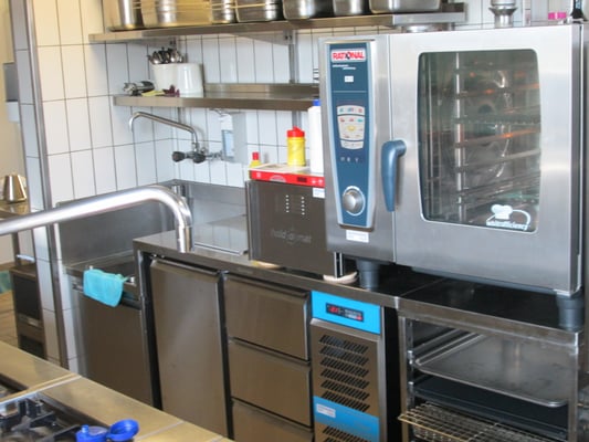 Rational SCC 61 und CoolCompact Kühlmöbel