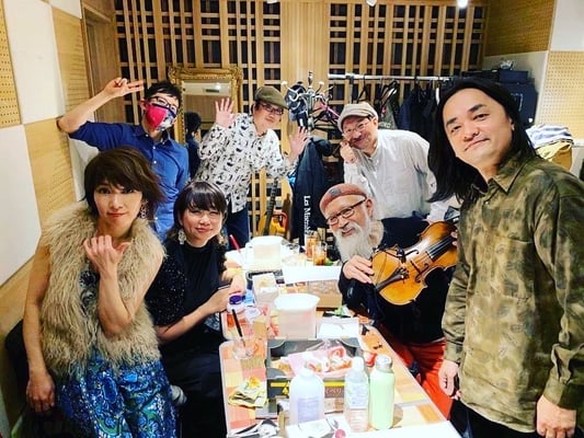 本日の出演者全員で記念撮影！