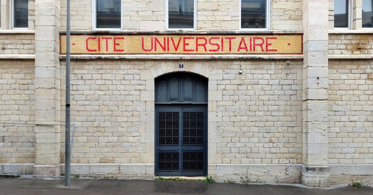 die Beschriftung im Originalzustand