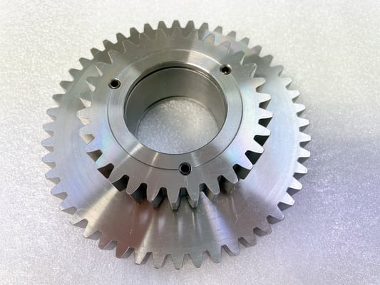 別作歯切りにて制作（回り止め加工含む）