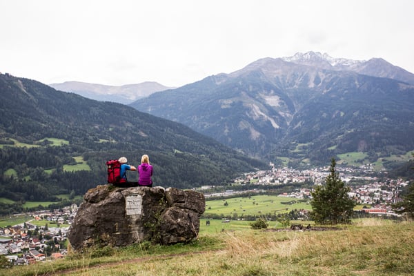 Inntal mit der Stadt Landeck und Zams / © Bildarchiv Tirol West - Fotograf Daniel Zangerl