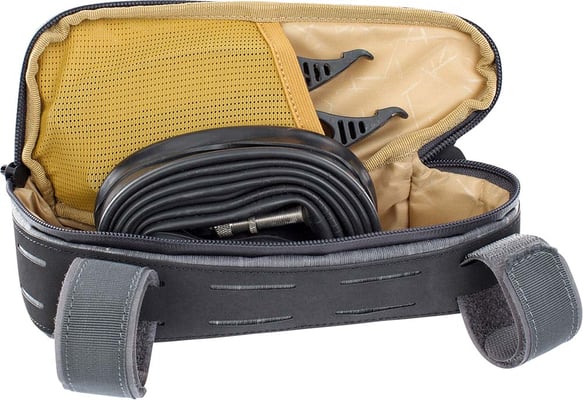 Multi Frame Pack carbon grey ©Evoc