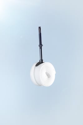 Die neuen Aerothan-Schläuche von Schwalbe erhalten nun ein Upgrade auf einen Aluminiumschaft ©Schwalbe