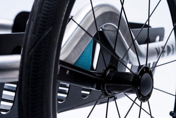 VEOLO Cargo ist ein Fahrradanhänger, der durch seine sportliche und leichte Bauweise nur 8,5 kg wiegt.  ©VEOLO